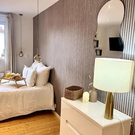 Centre Coty Lejlighed *