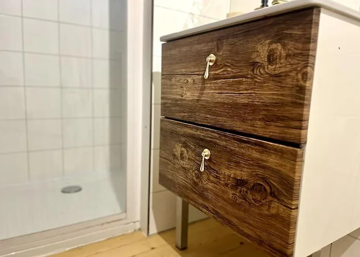 Apartment Centre Coty